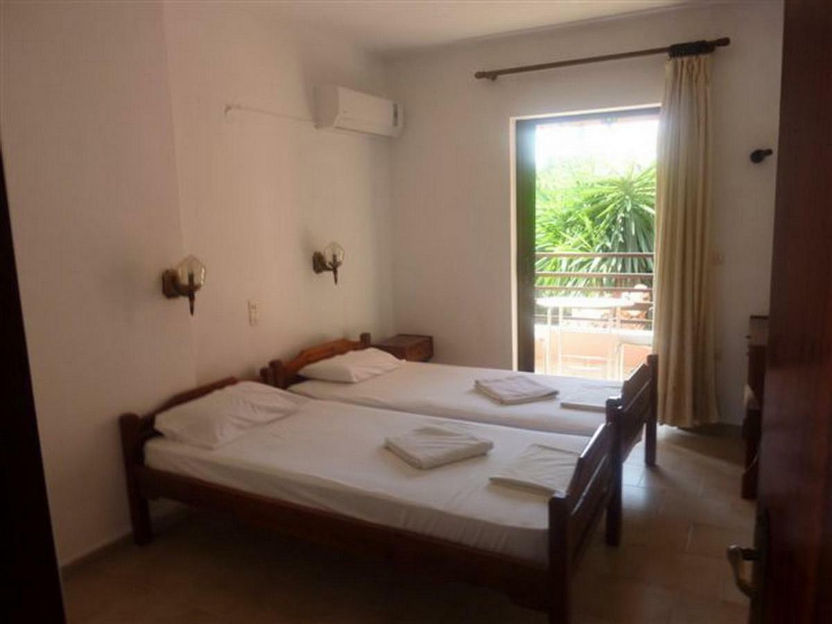 Stathis Apartments ดัสเซีย ภายนอก รูปภาพ